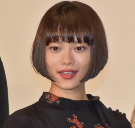 杉咲花の親は木暮武彦とチエ カジウラ 写真などのプロフィールや家族